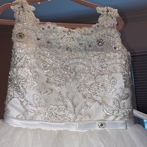 Flower girl dresses